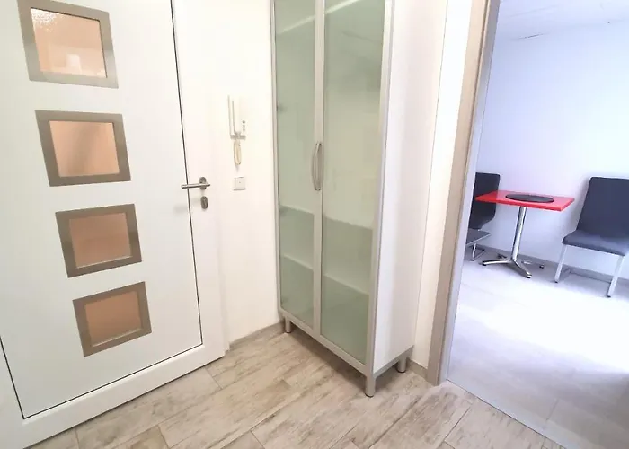 Neuburg Center Appartments * נויבורג אן דר דונאו