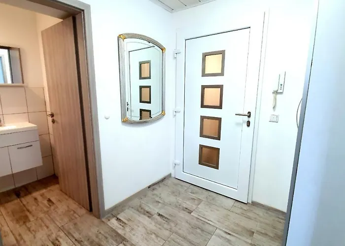 Neuburg Center Appartments נויבורג אן דר דונאו